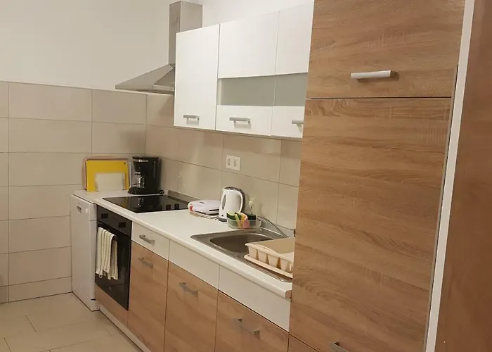 Appartement Orange Brist Pula