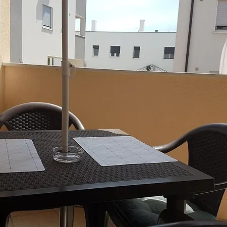 Apartamento Orange Brist Pula