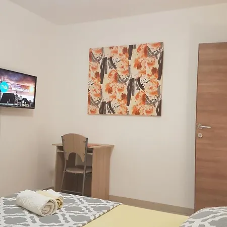 Orange Brist Apartmán *