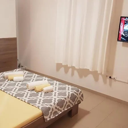 Apartmán Orange Brist *